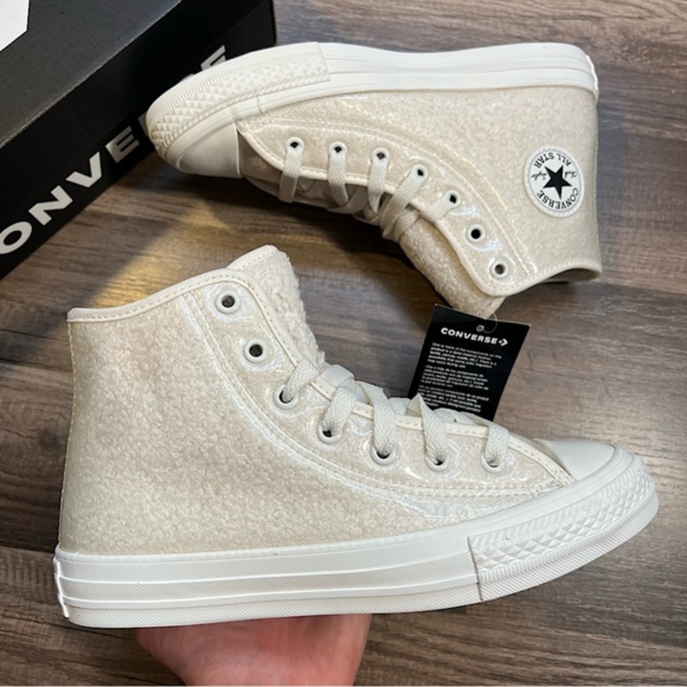 Converse Chuck Taylor All Star Hi Vintage White